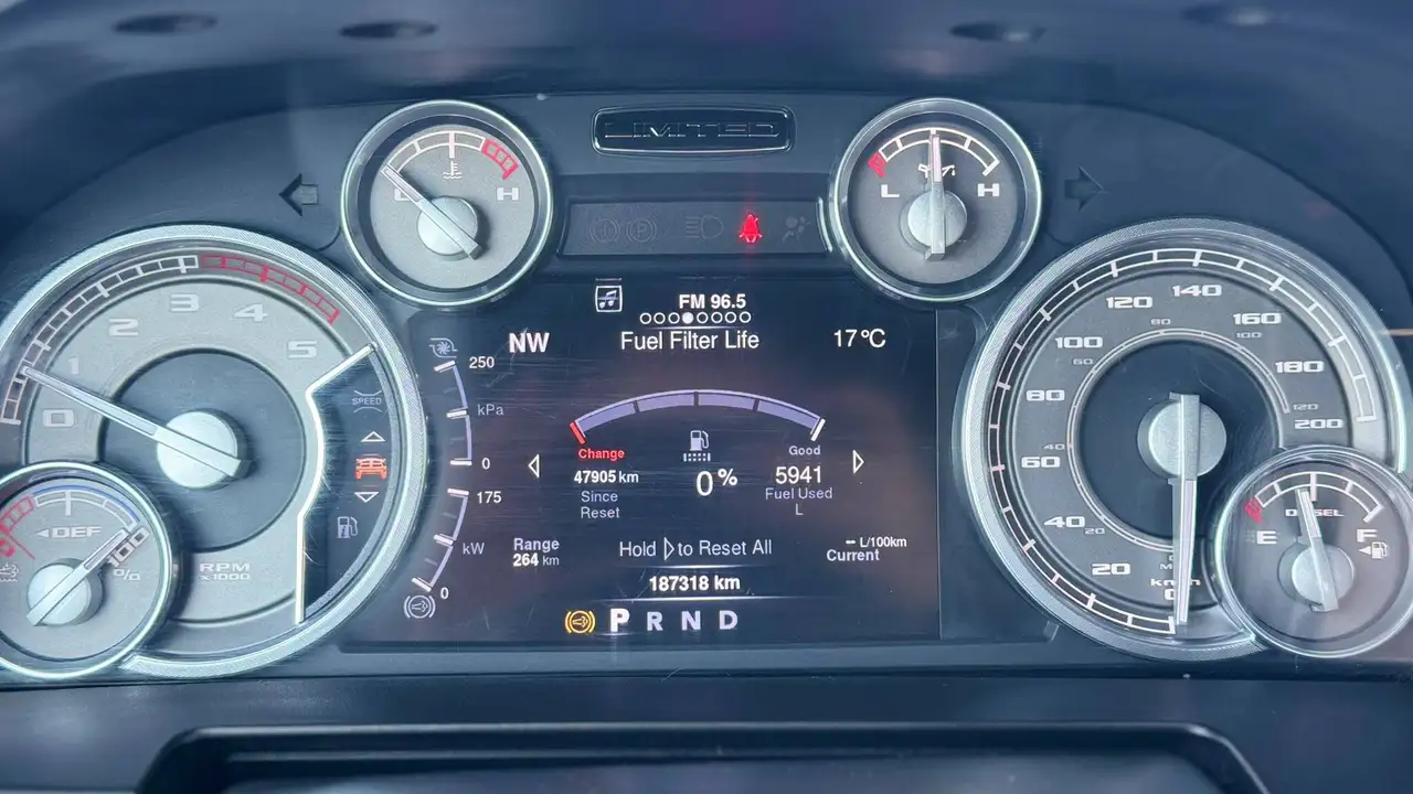 RAM 3500 снимка RAM 3500