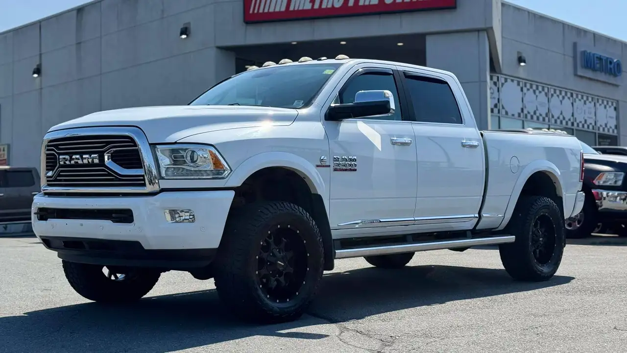 RAM 3500 снимка RAM 3500