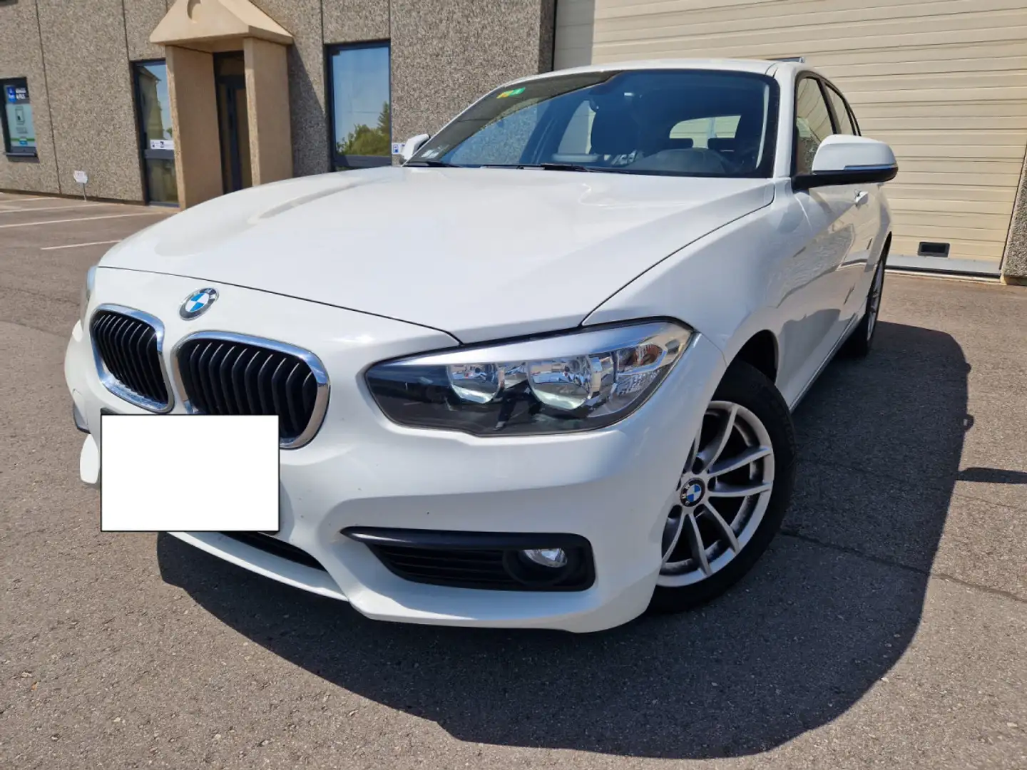 BMW 118 i 136 CV Garantie 12 Mois Blanc - 1
