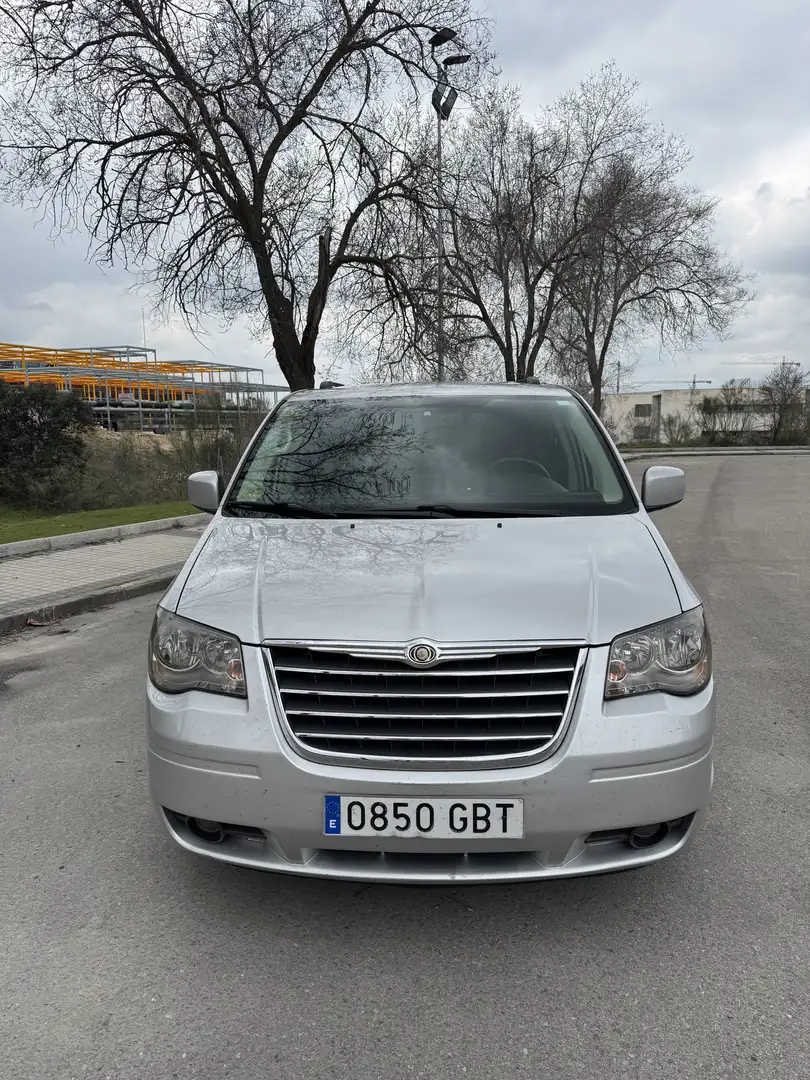 Chrysler Grand Voyager 2.8CRD Touring Aut. - 2