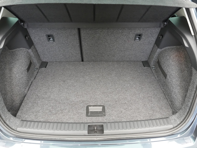 SEAT Arona Style KEYLESS PDC ACC KAM NAVI SHZ VIRT — photo 12