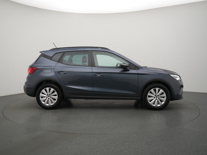 SEAT Arona Style KEYLESS PDC ACC KAM NAVI SHZ VIRT — photo 3