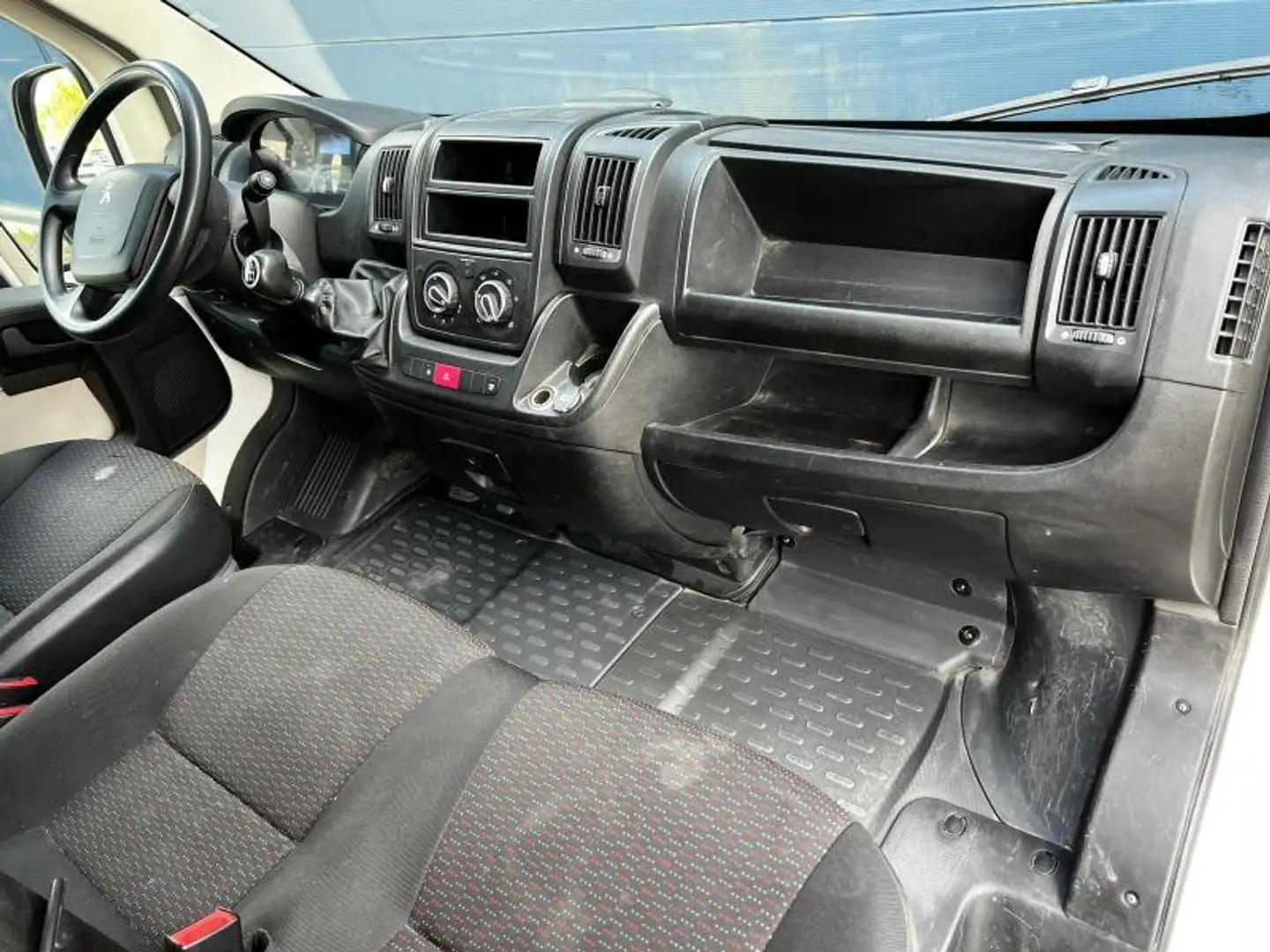 Peugeot Boxer Pro / L2H2 / Clim Blanc - 2