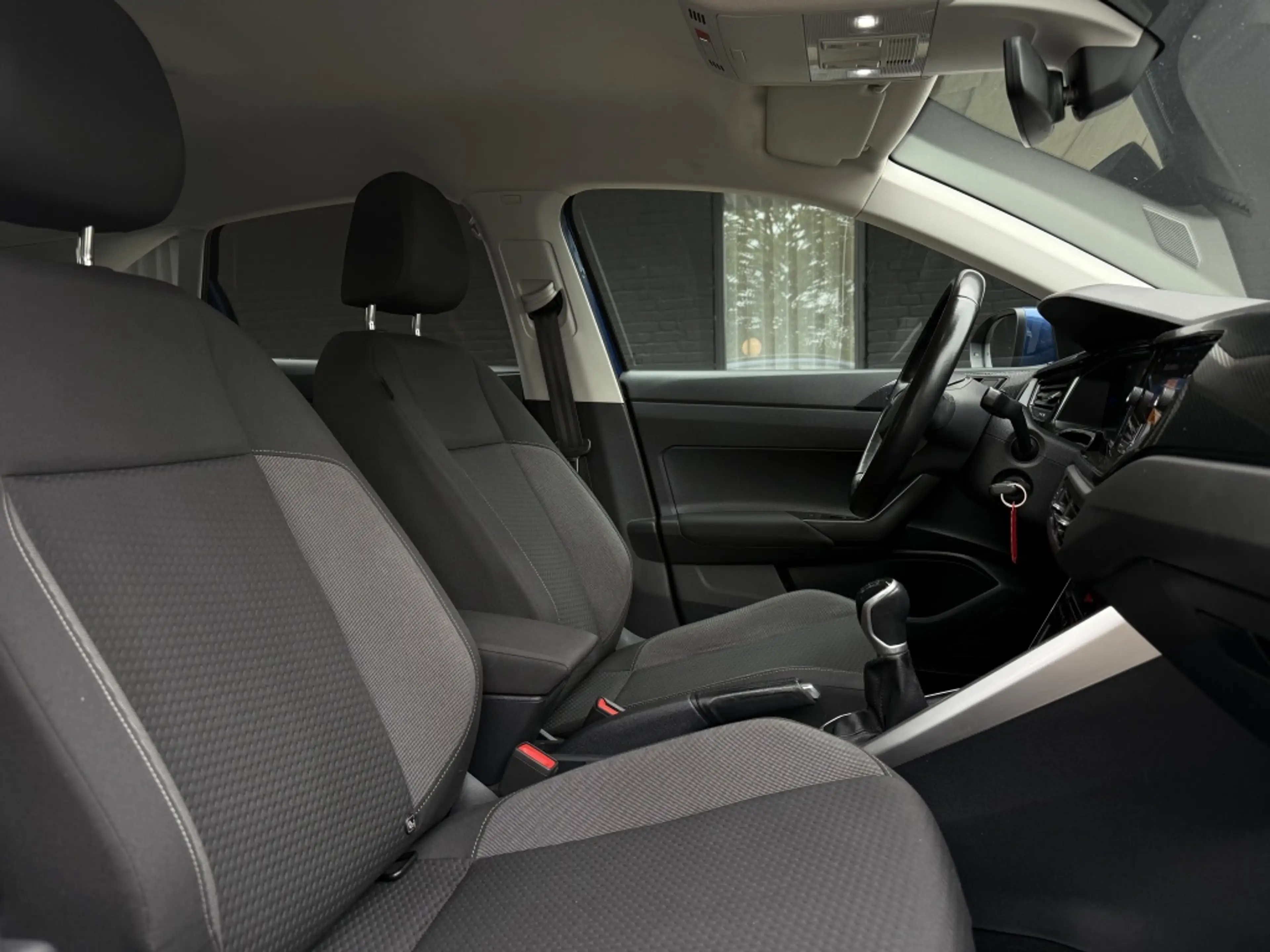 Volkswagen Taigo 1.0 TSI Life Business — photo 4