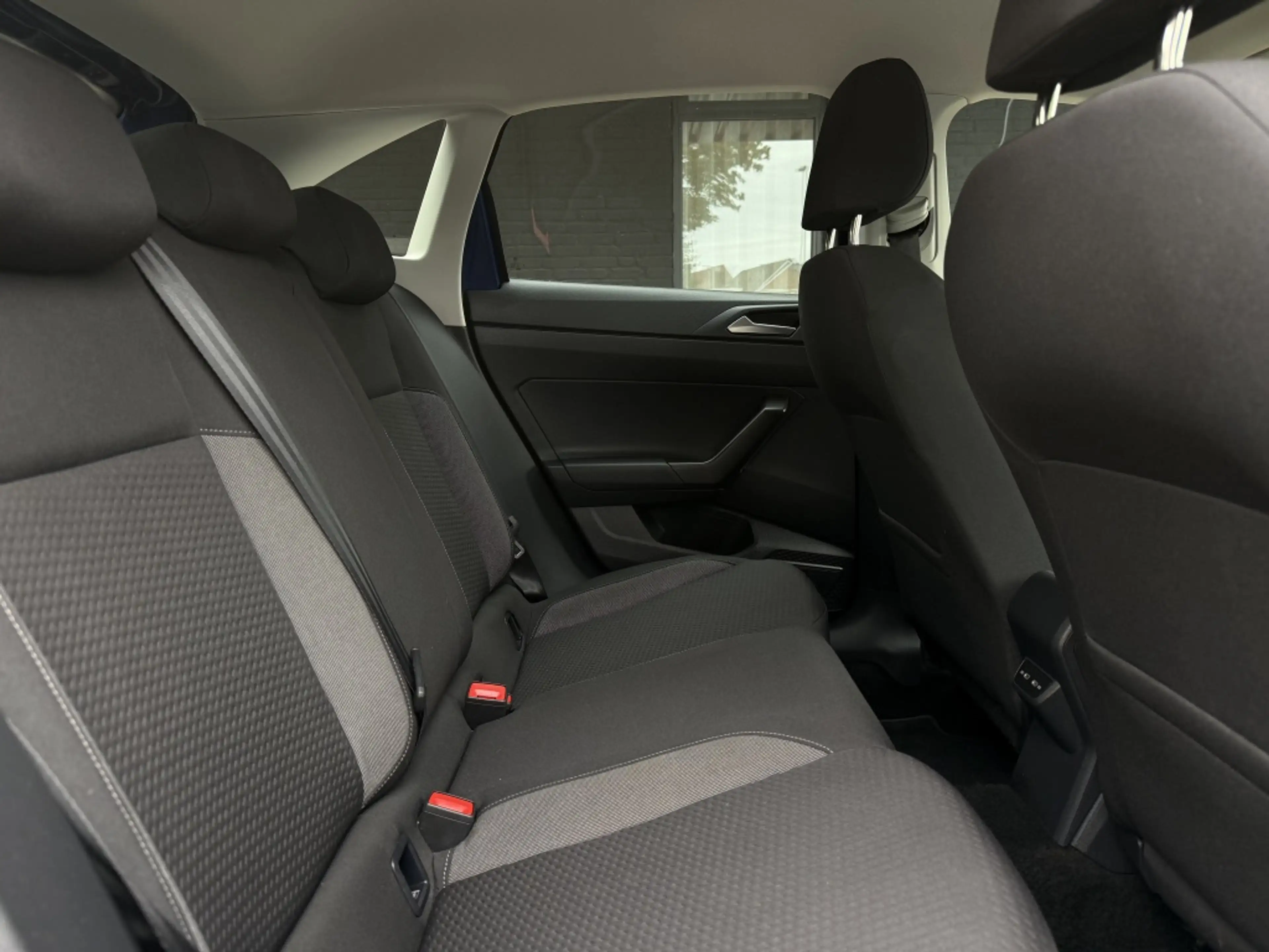 Volkswagen Taigo 1.0 TSI Life Business — photo 5