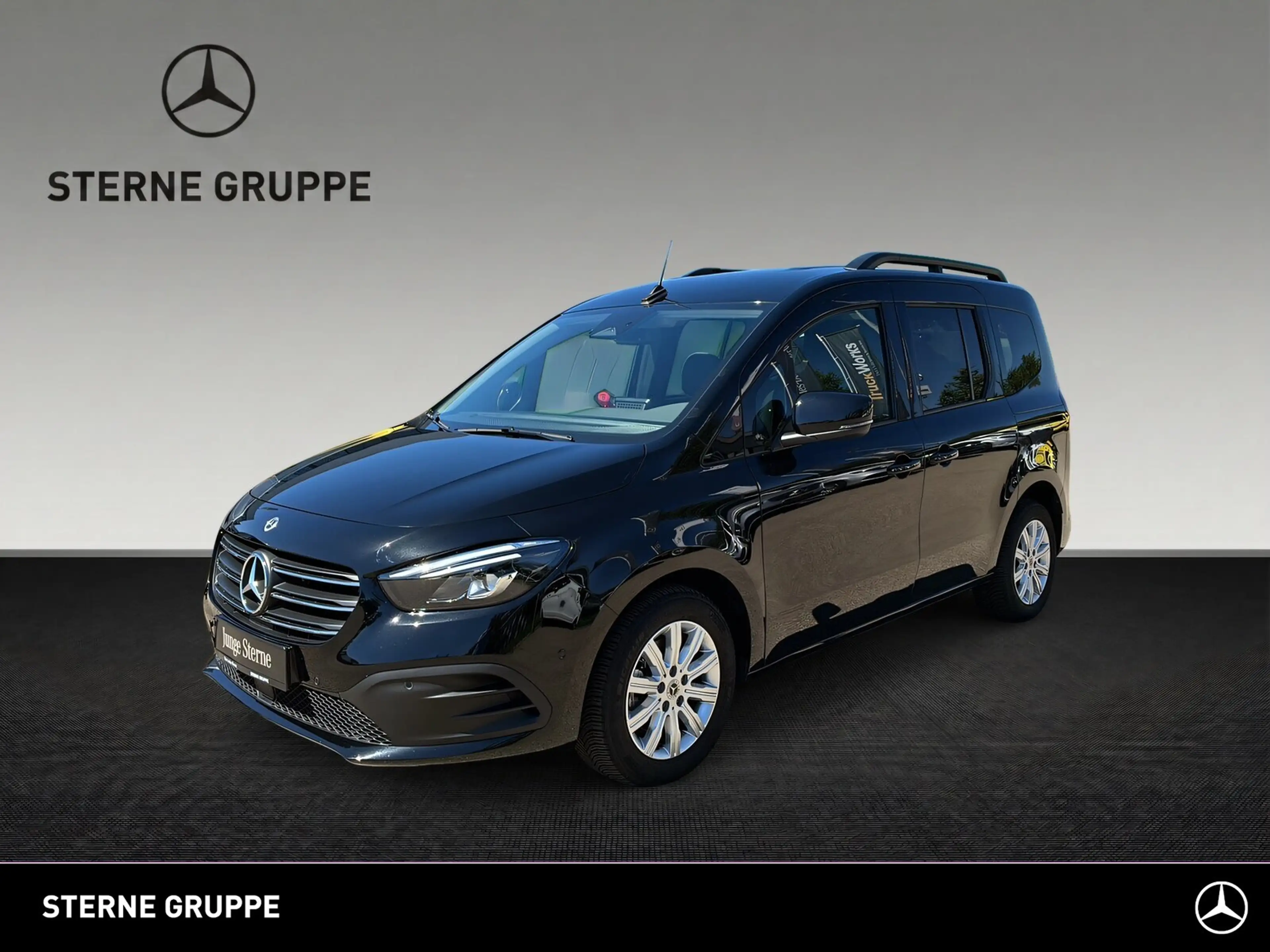 Mercedes-Benz T-Class T 180 d PROGRESSIVE EDITION/NAVI/PARK-PACKET/LED