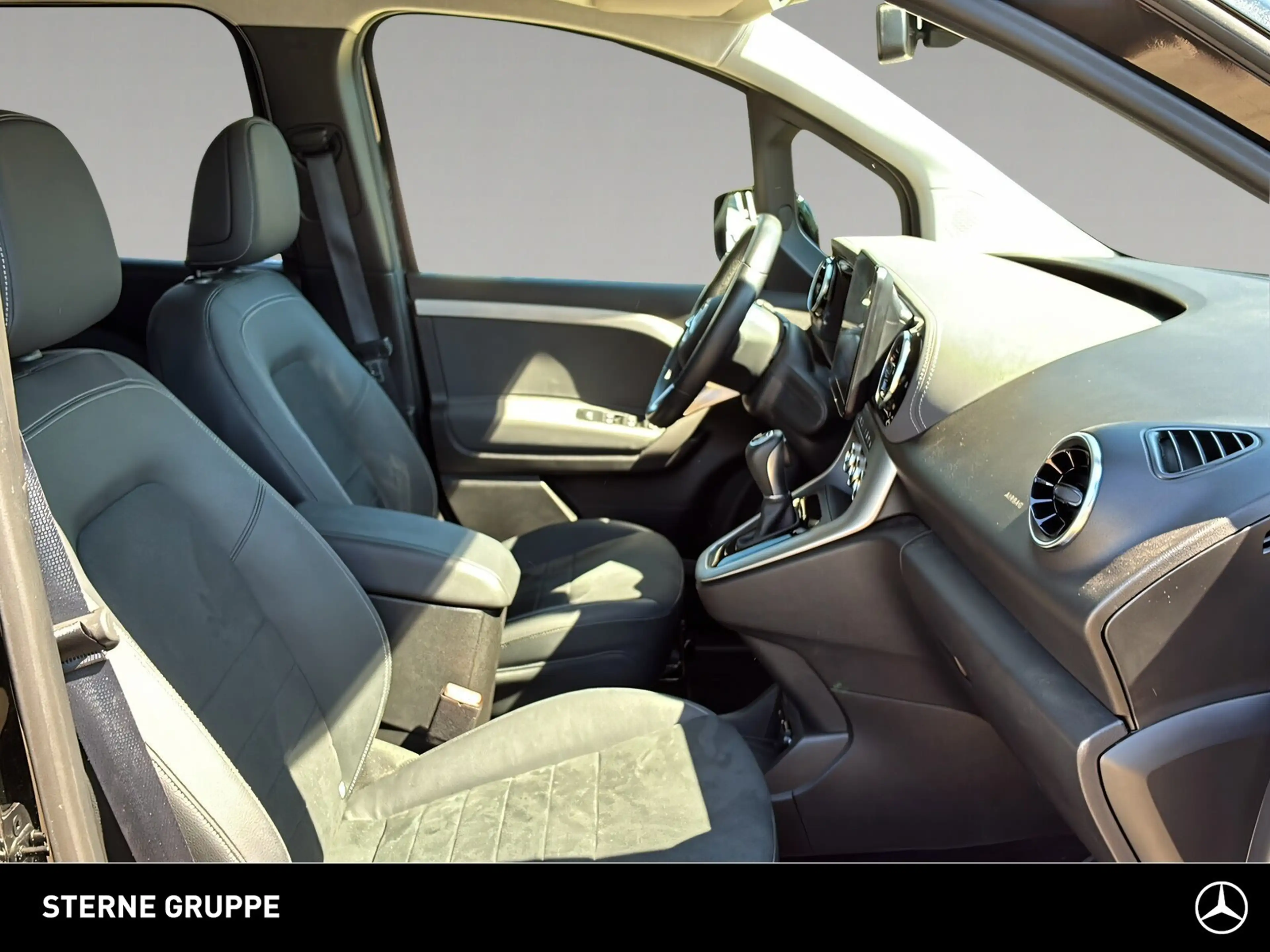 Mercedes-Benz T-Class T 180 d PROGRESSIVE EDITION/NAVI/PARK-PACKET/LED — photo 10