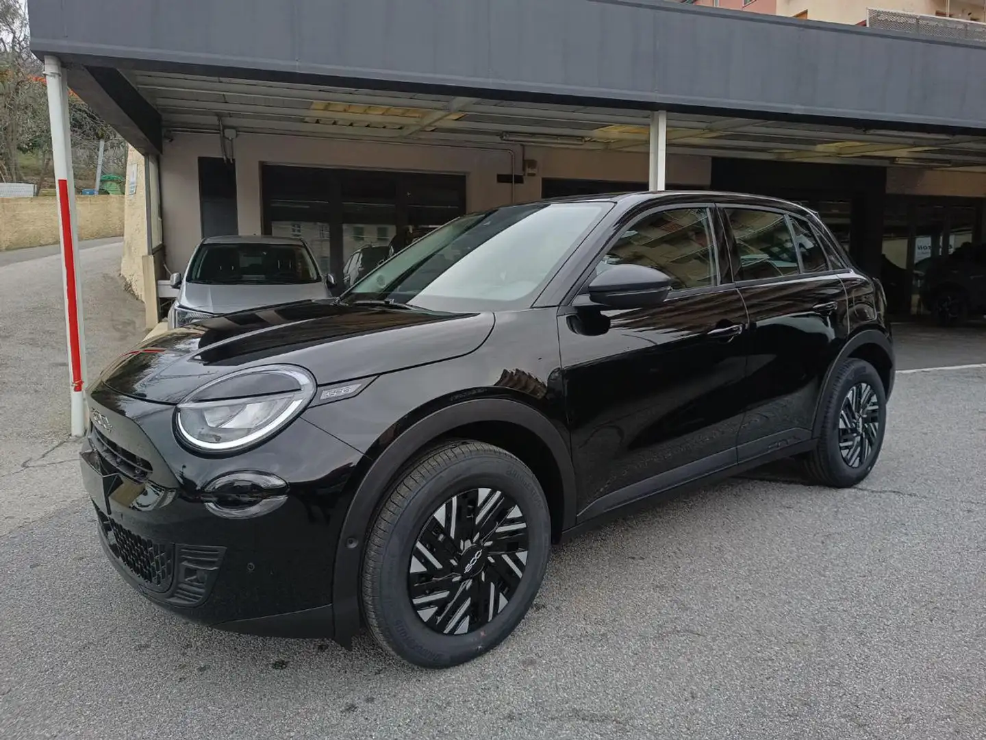 Fiat 600 Hybrid DCT MHEV - INCENTIVO ROTTAMAZIONE Nero - 1