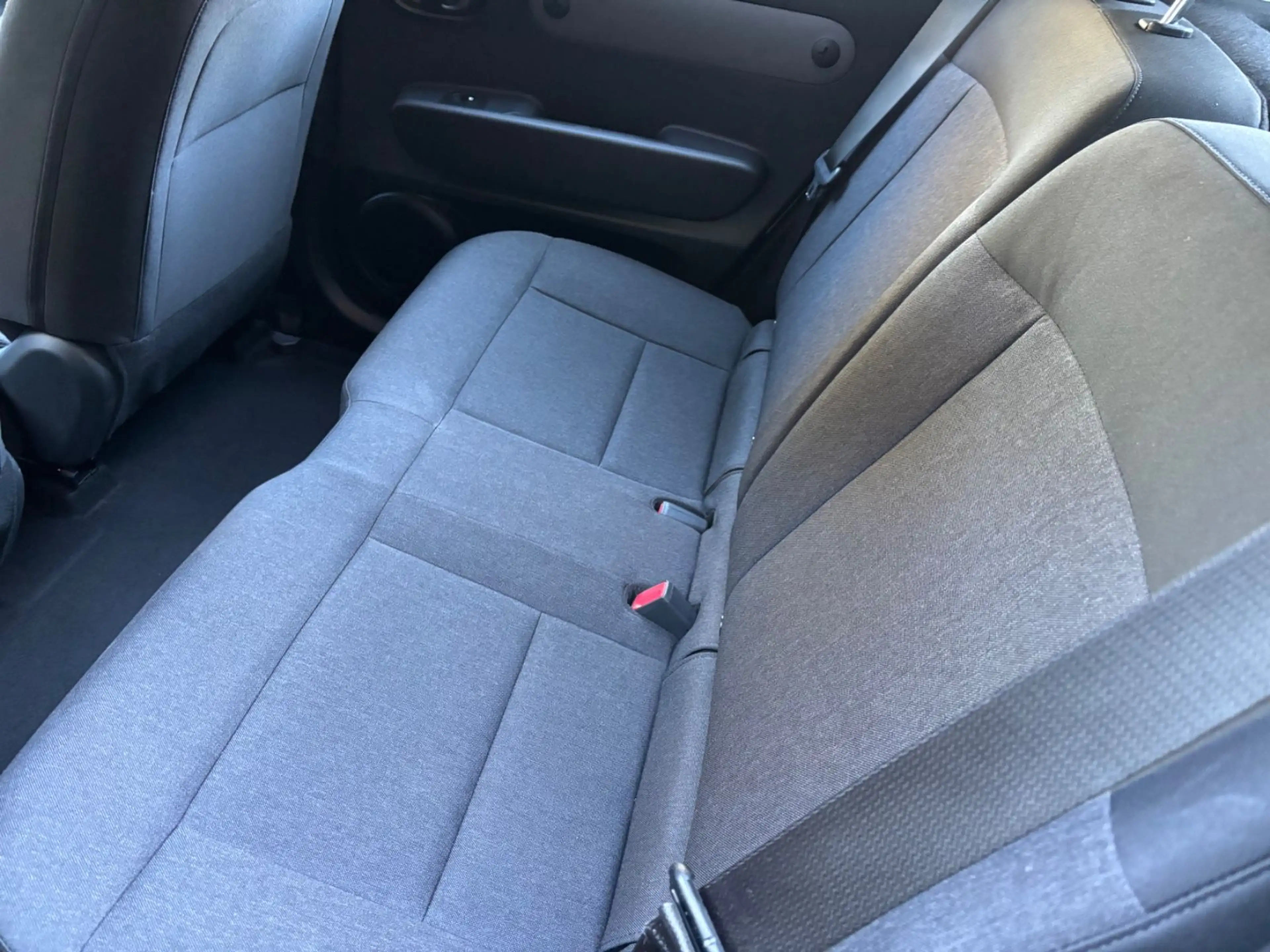 Hyundai Inster 71 kW FWD Select 42 kWh.Navi+Kamera — photo 10
