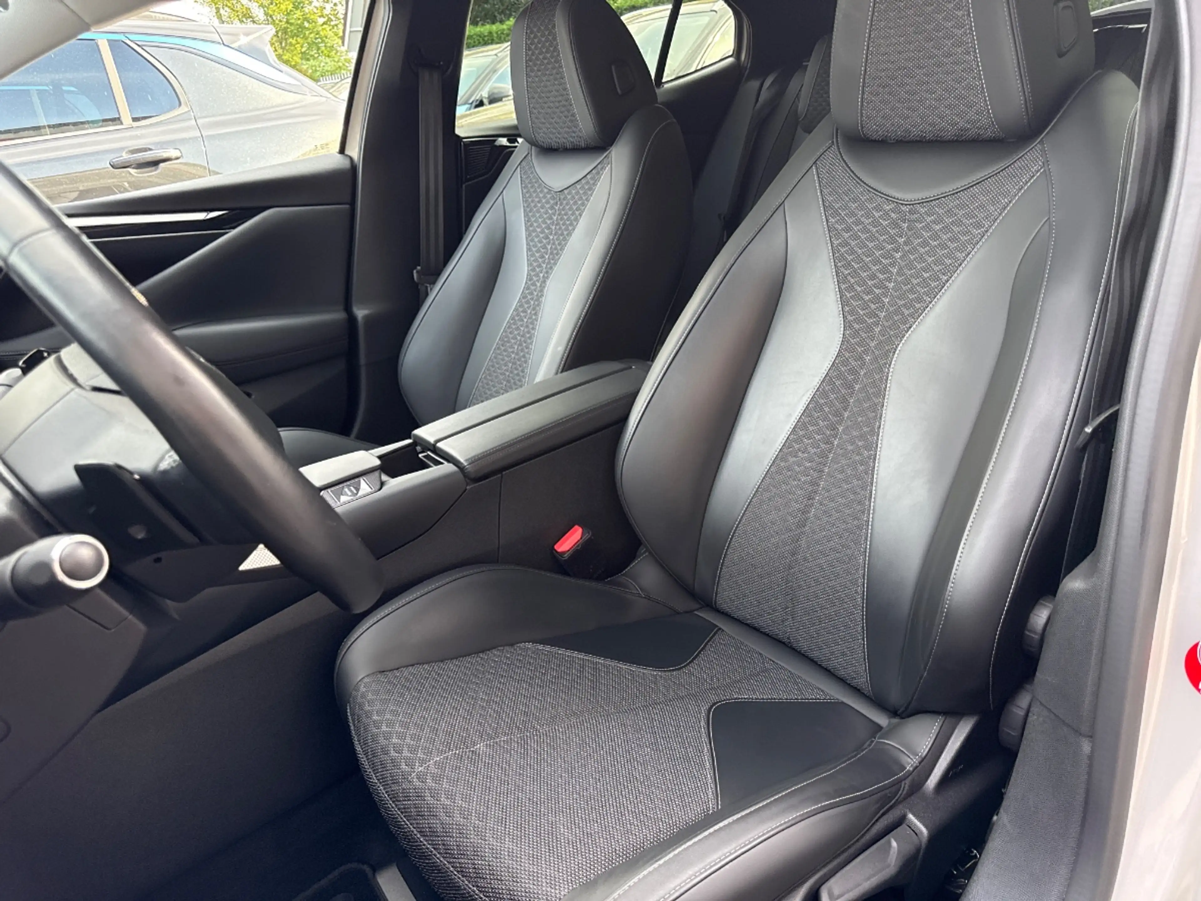 DS Automobiles DS 4 1.2 PureTech Trocadero | DEALER ONDERHOUDEN | — photo 14