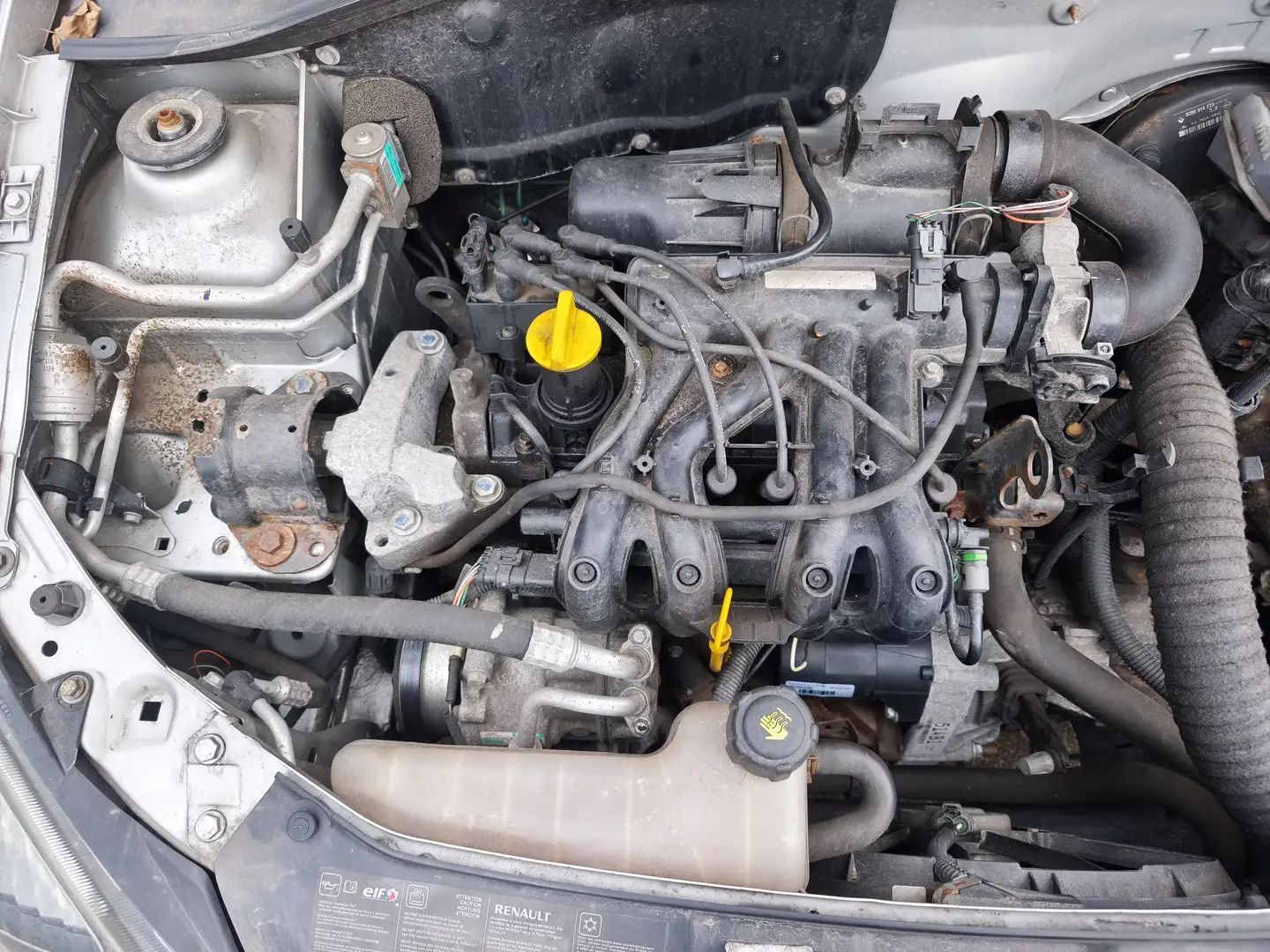 Renault Clio Clio  3-Türer 1.2 Campus - 2