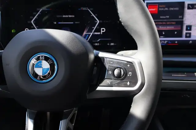 BMW I5 view 16