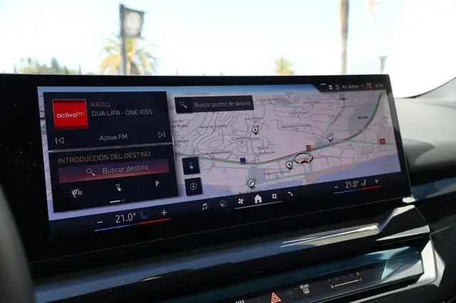 BMW I5 view 20