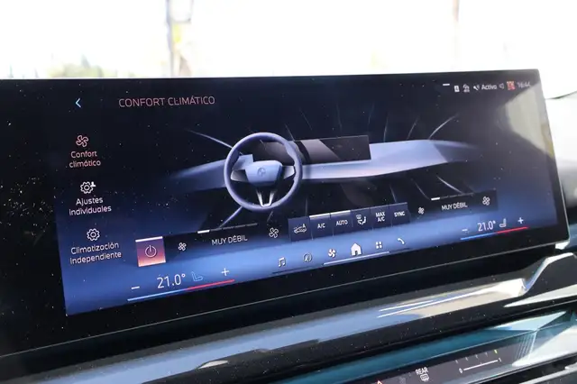 BMW I5 view 22