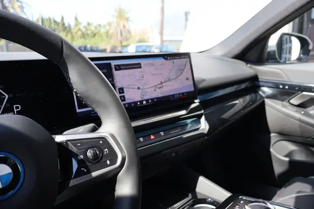 BMW I5 view 19