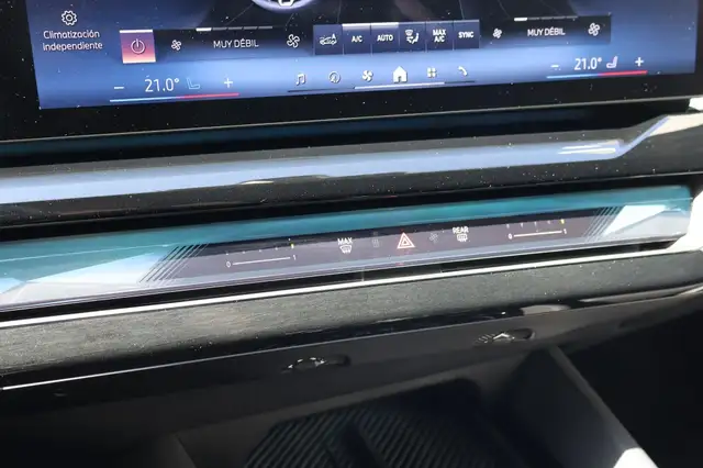 BMW I5 view 23