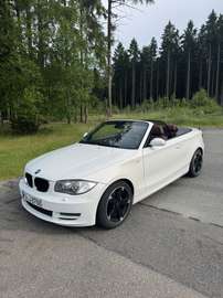Cabrio E88 | 218 PS | Schaltgetriebe | 6-Zylinder