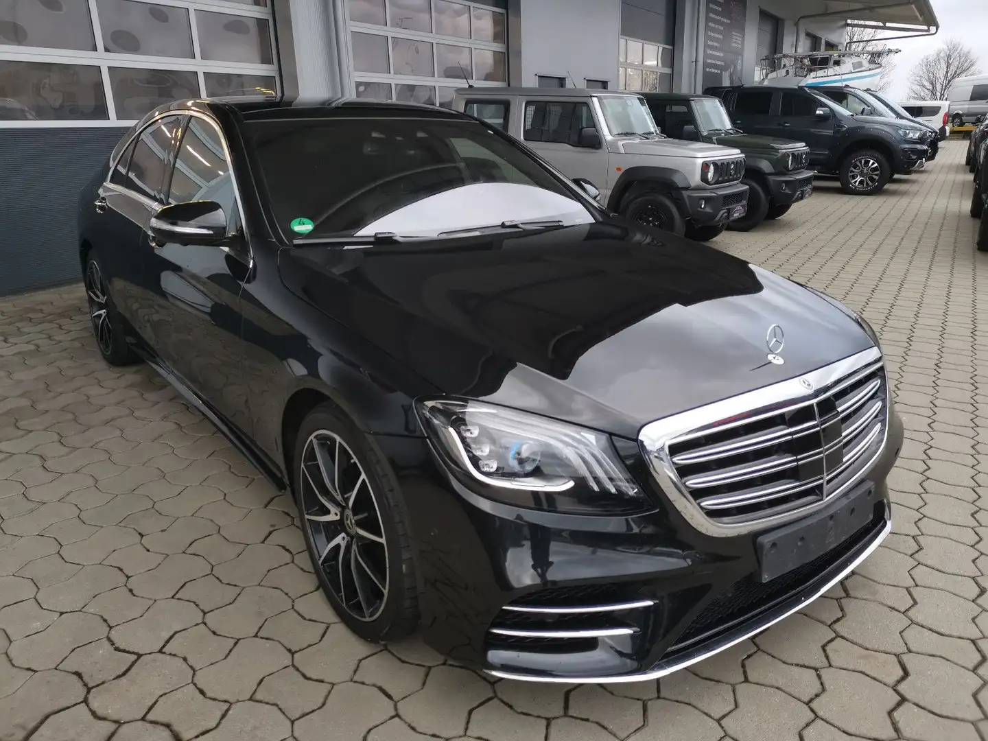 Mercedes-Benz S 560 4Matic AMG-Plus / Line Standheizung Pano Noir - 1