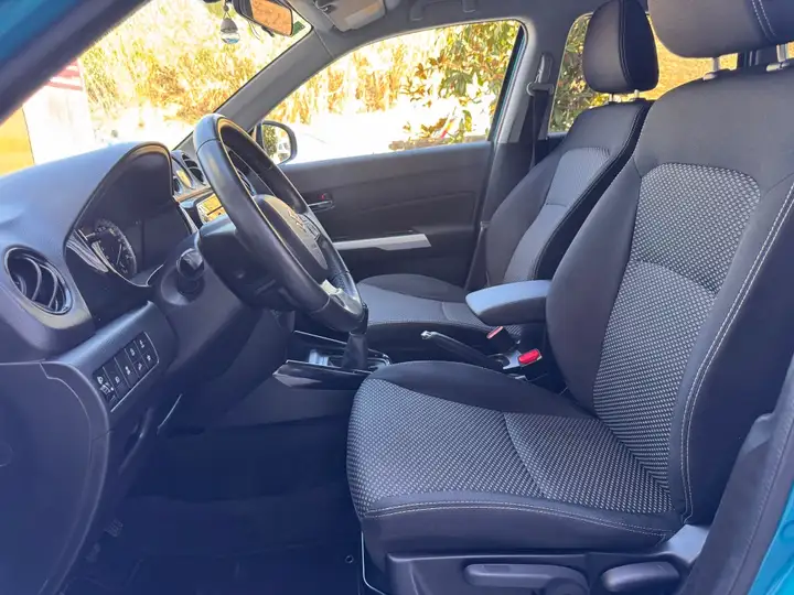 Suzuki Vitara 1.6 GLE 4WD 2018, foto 10