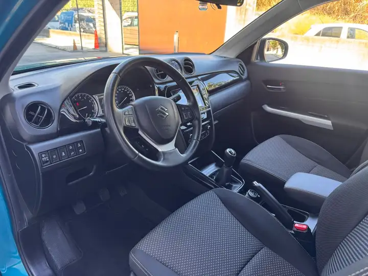 Suzuki Vitara 1.6 GLE 4WD 2018, foto 9