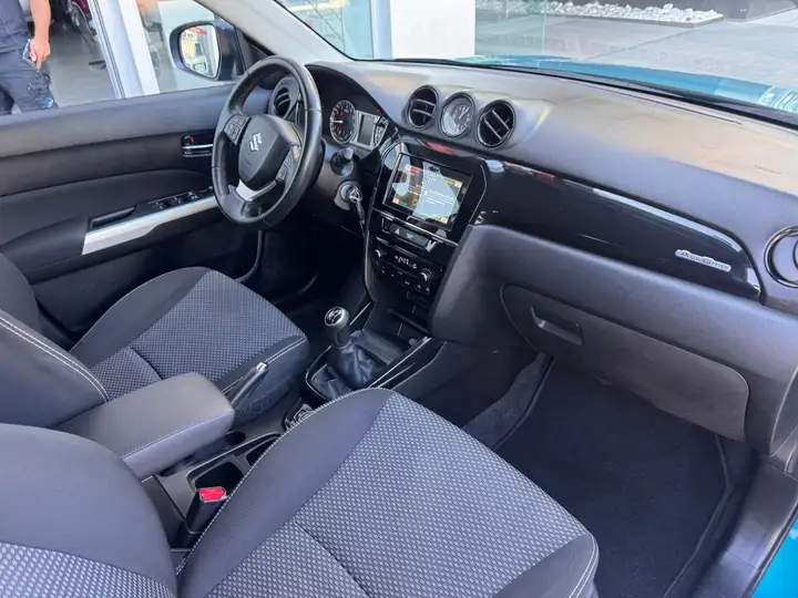Suzuki Vitara 1.6 GLE 4WD 2018, foto 12