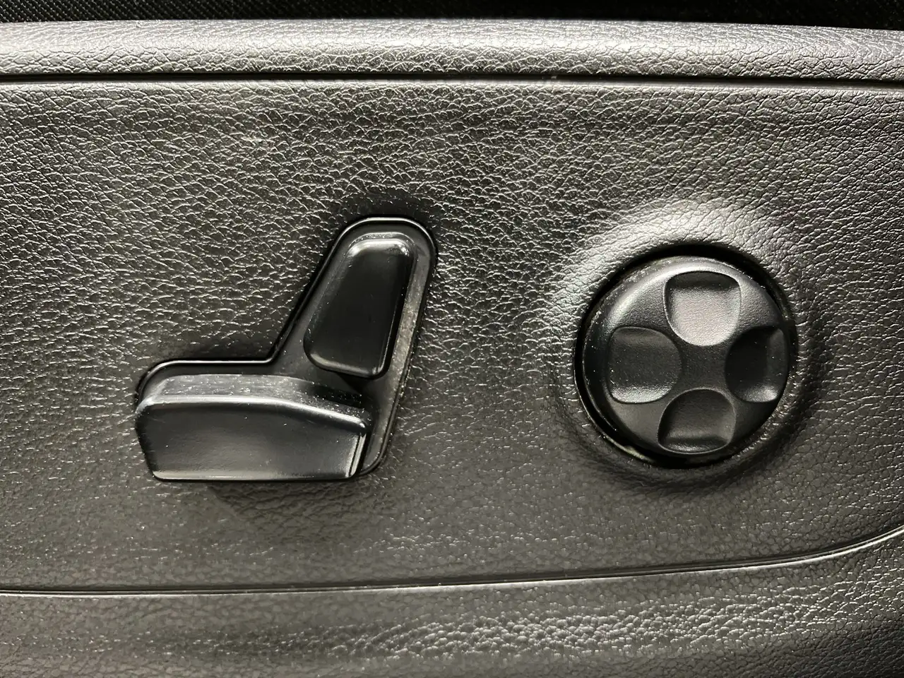 RAM 1500 photo RAM 1500