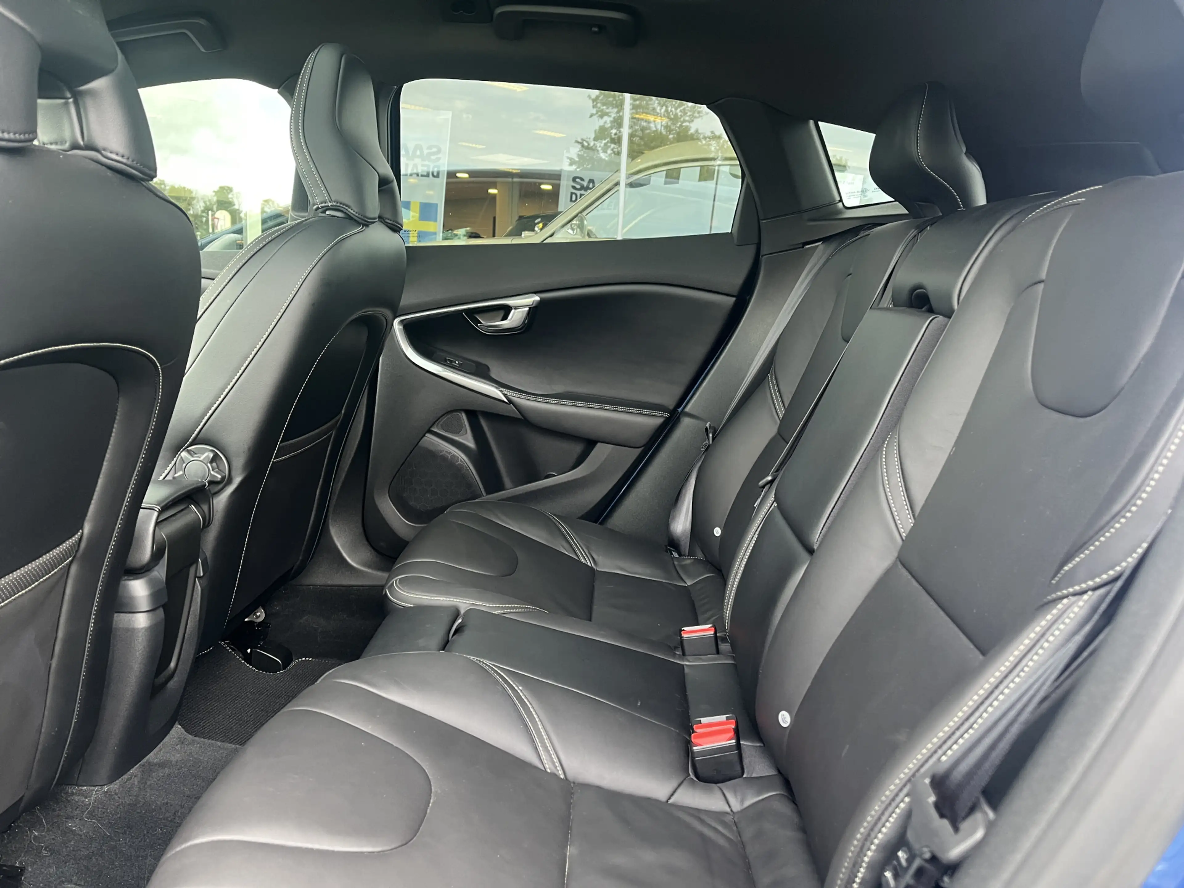 Volvo V40 2.0 T4 Business Sport Automaat | Rijklaar incl 12 — photo 8