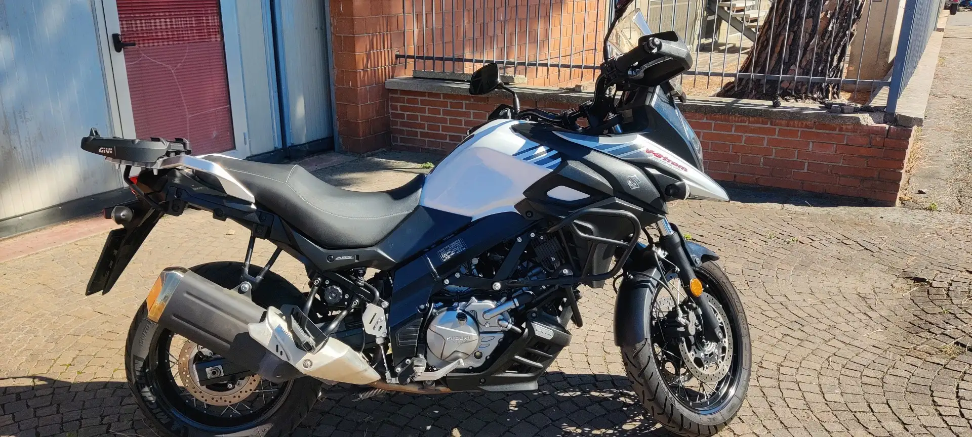 Suzuki V-Strom 650 XT Blanc - 1