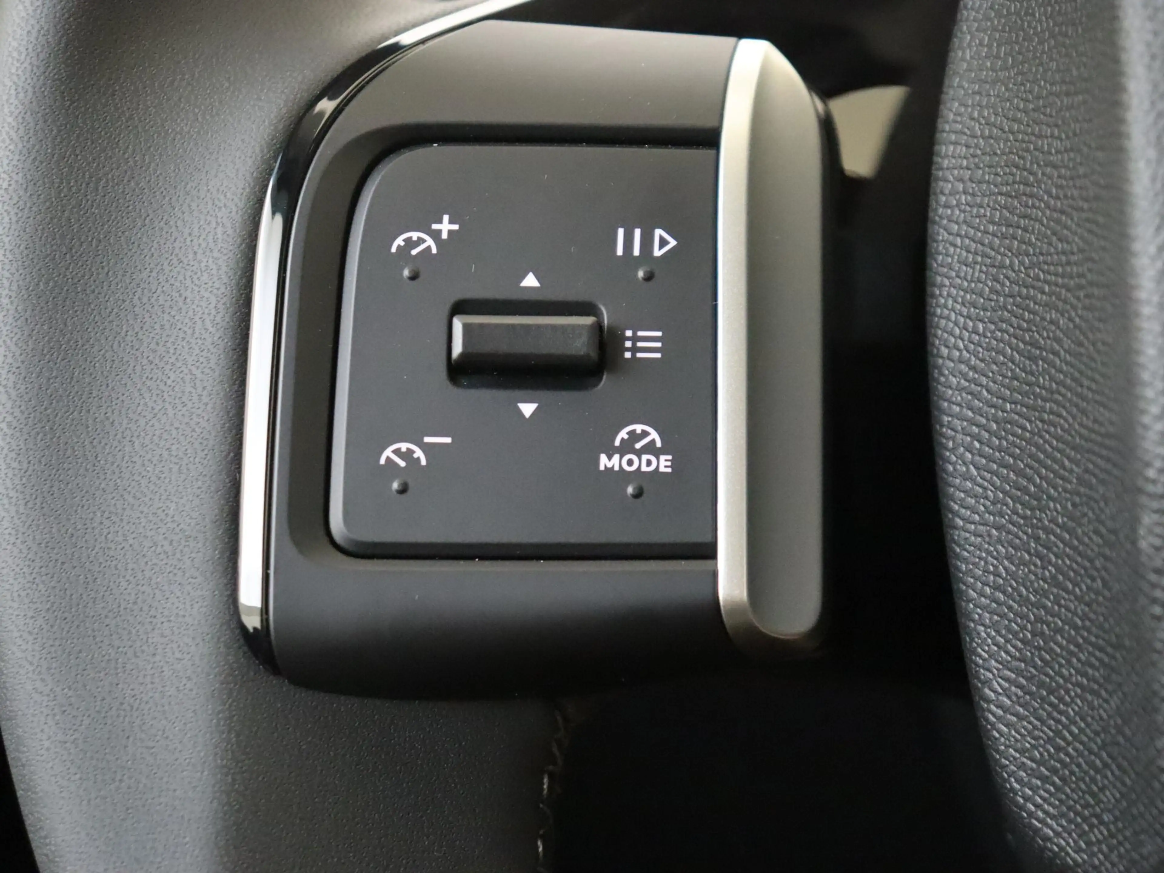 Citroen C3 1.2 Hybrid 110pk Max Navigatie | Achteruitrijcamer — photo 13