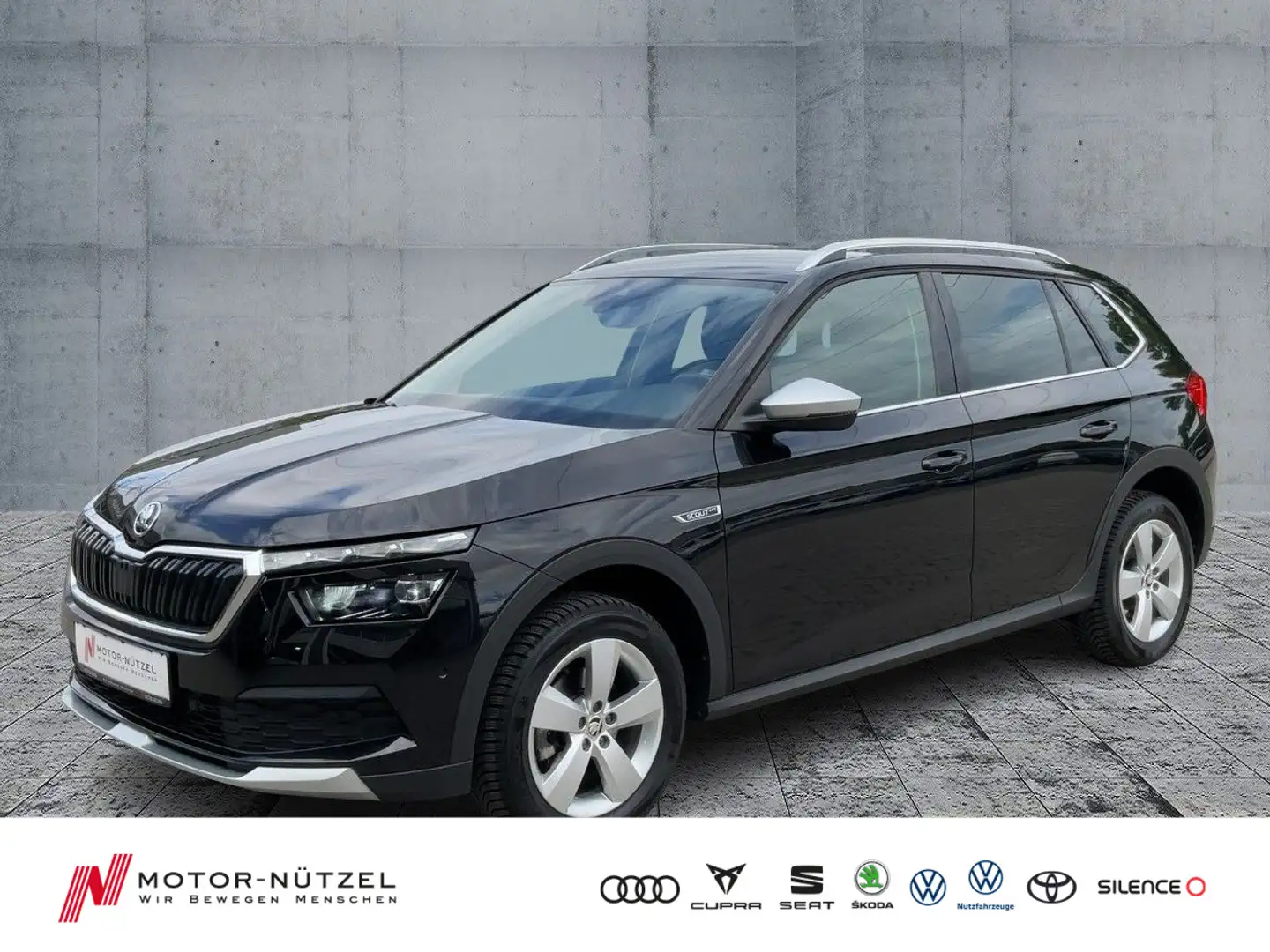 Skoda Kamiq 1.5 TSI DSG SCOUT LED+NAVI+ACC+SHZ+PDC+RFK Schwarz - 1
