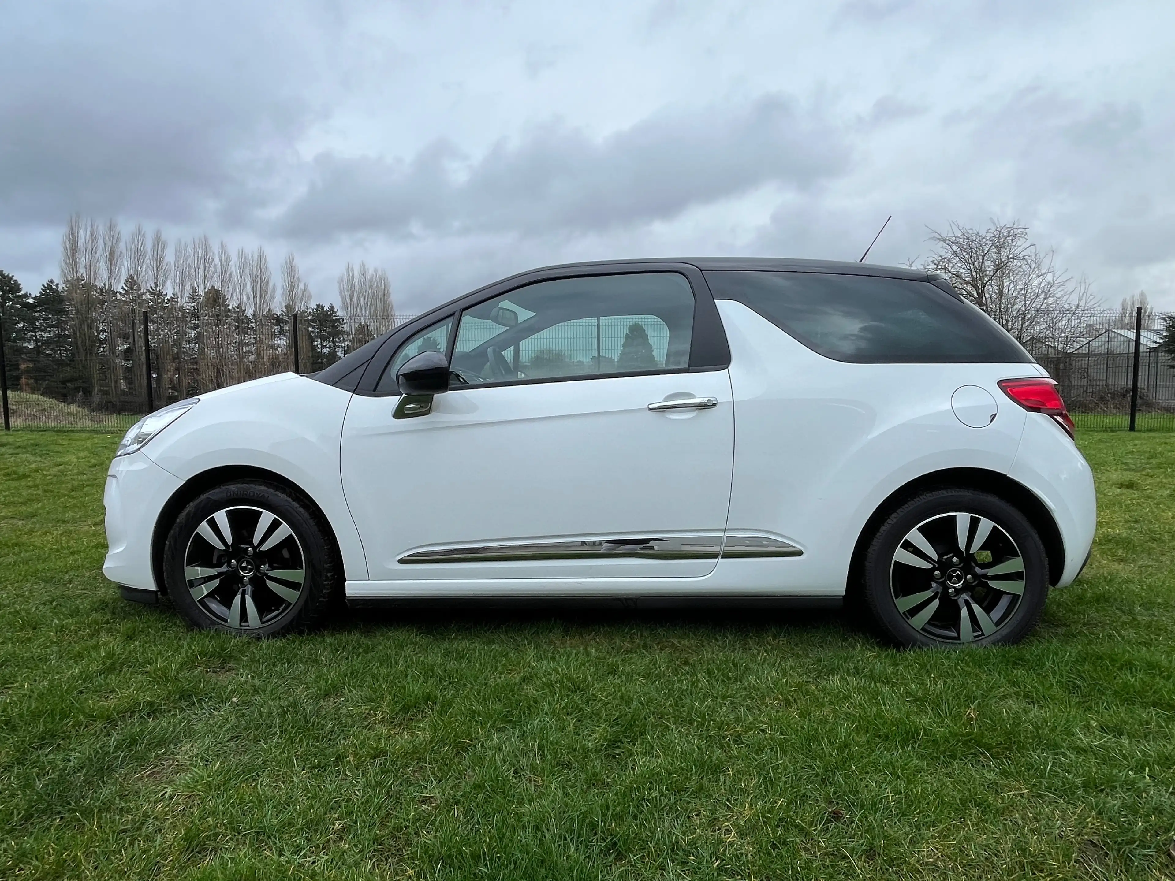 DS Automobiles DS 3 DS 3 1.2i PureTech So Chic S — photo 7