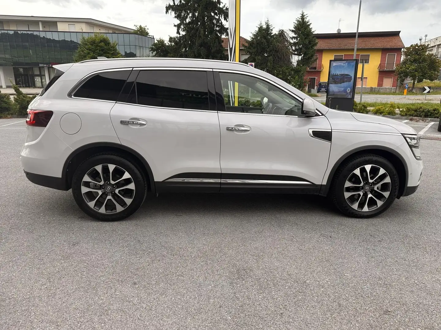 Renault Koleos 2.0 dci Executive 175cv 4x4 X-tronic Bianco - 2