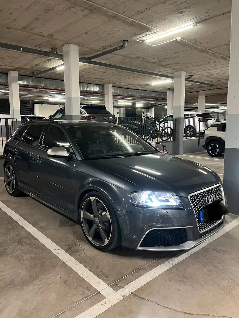 Audi RS3 Sportback 2.5 TFSI quattro S-Tronic - 2