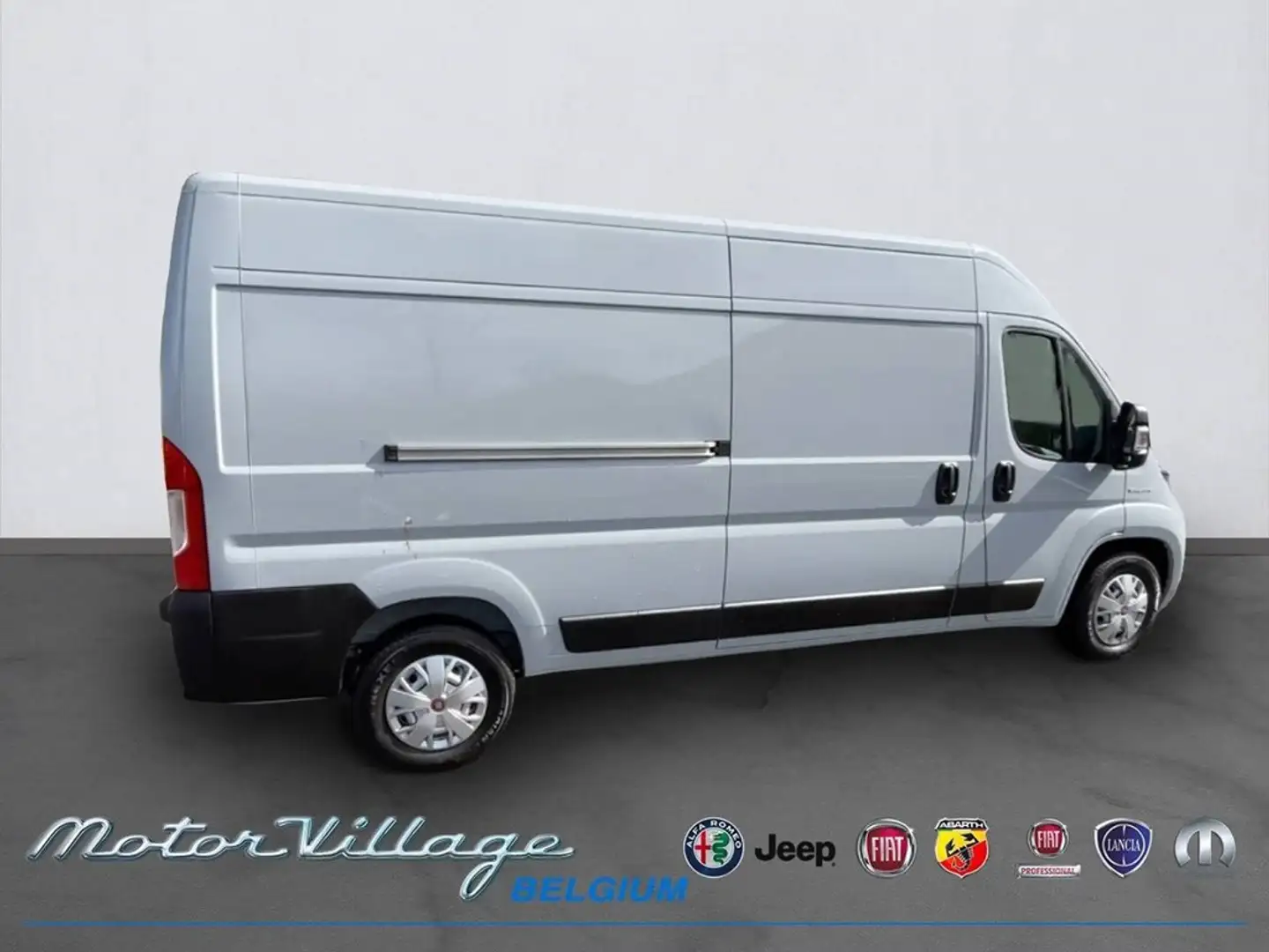 Fiat Ducato 79KWH MAXI 40 LH2 - siva - 1