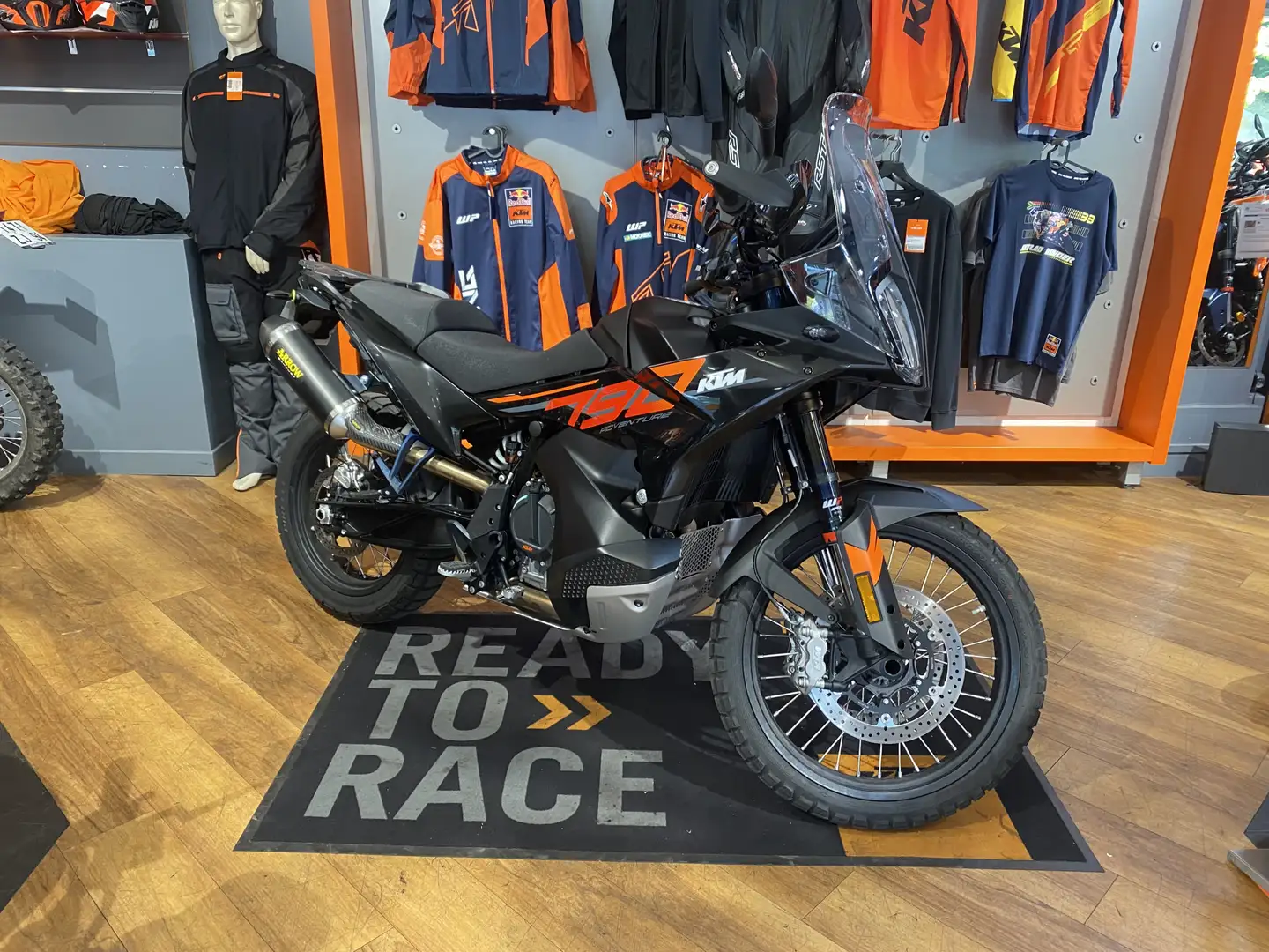 KTM 790 Adventure Negro - 1