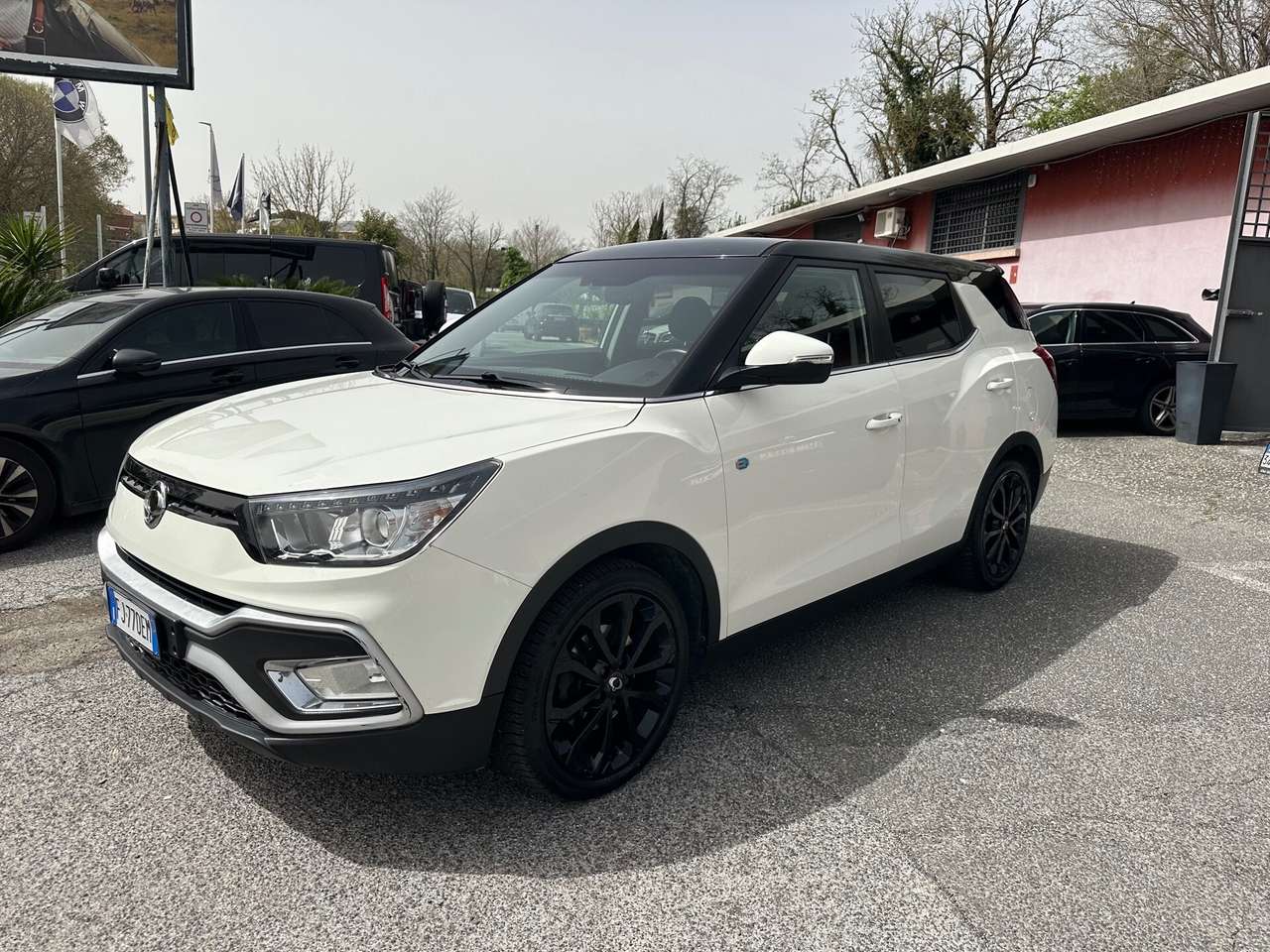 SsangYong XLV 1.6d 2WD Be Visual Cool Aebs Black e White Edition