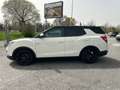 SsangYong XLV 1.6d 2WD Be Visual Cool Aebs Black e White Edition Biały - thumbnail 9