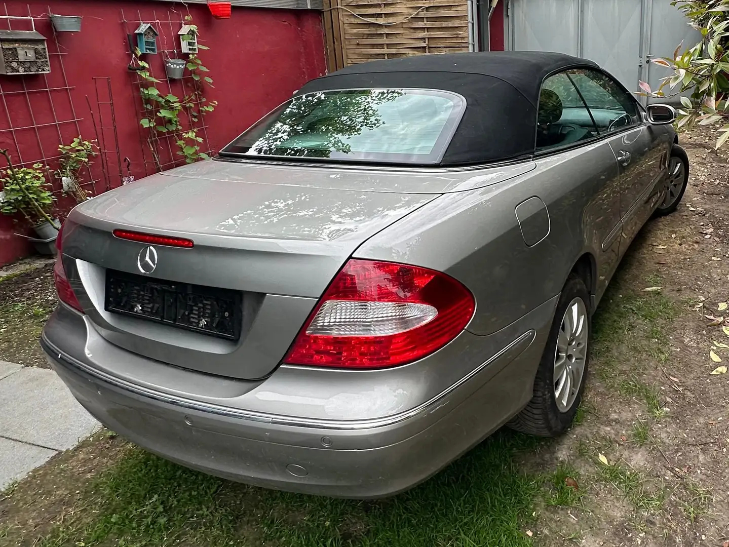 Mercedes-Benz CLK 200 CLK Cabrio 200 Kompressor Automatik Elegance Grau - 1