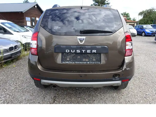 Dacia Duster view 5