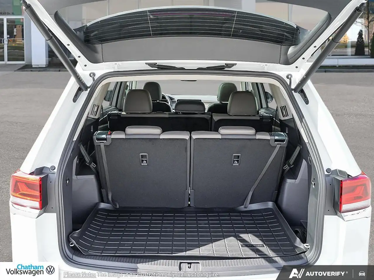 Volkswagen Atlas снимка Volkswagen Atlas