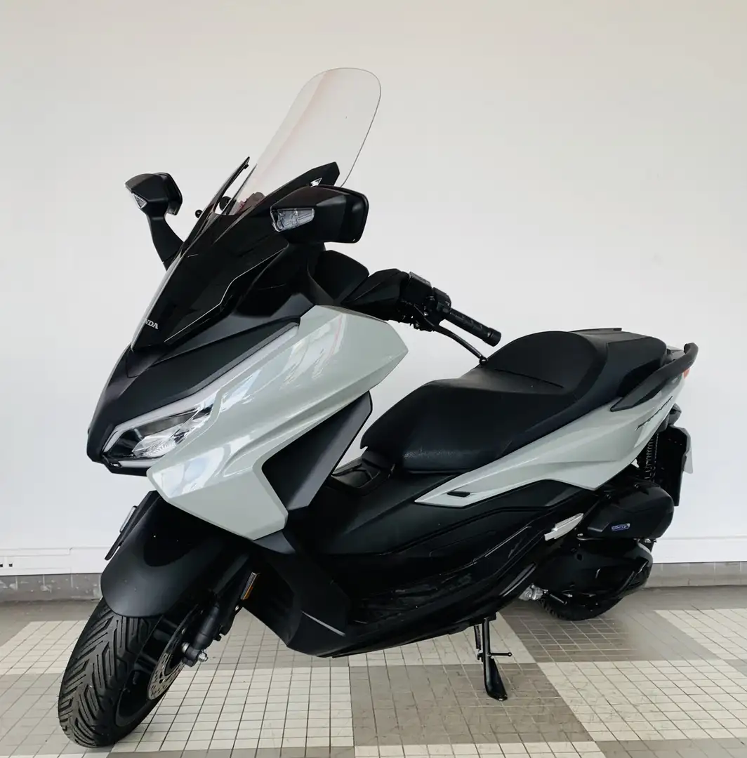 Honda Forza 125 Gris - 2