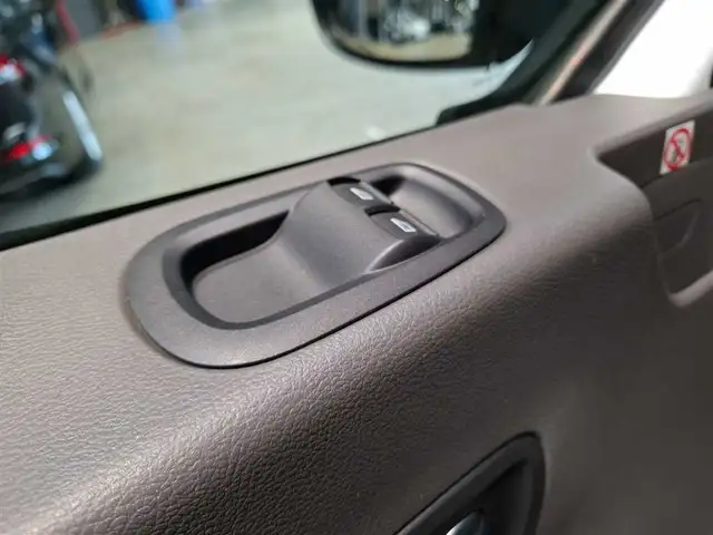 Ford Transit view 15