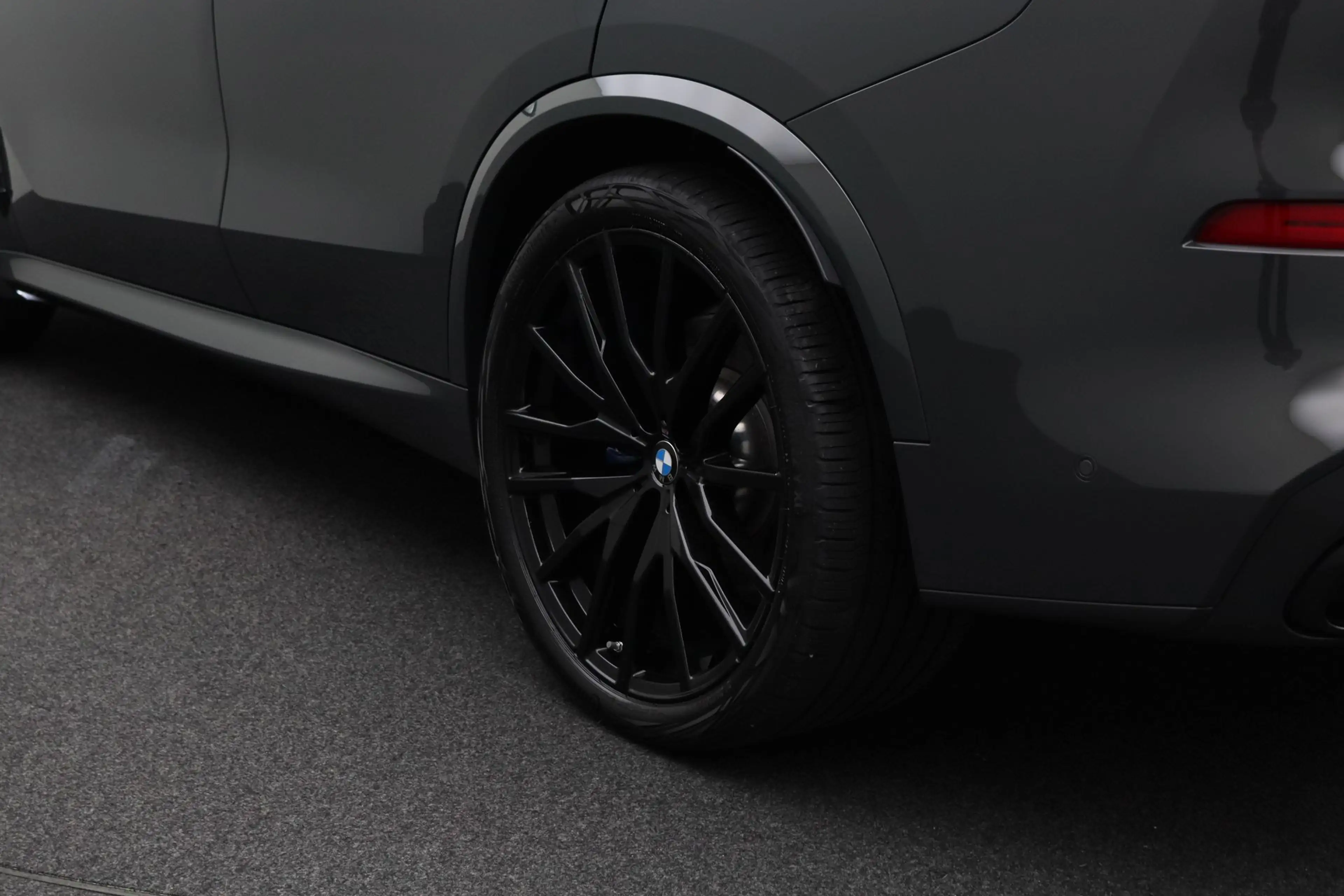 BMW X5 xDrive50e | M-Sport Pro | 22'' lichtmetalen velgen — photo 5