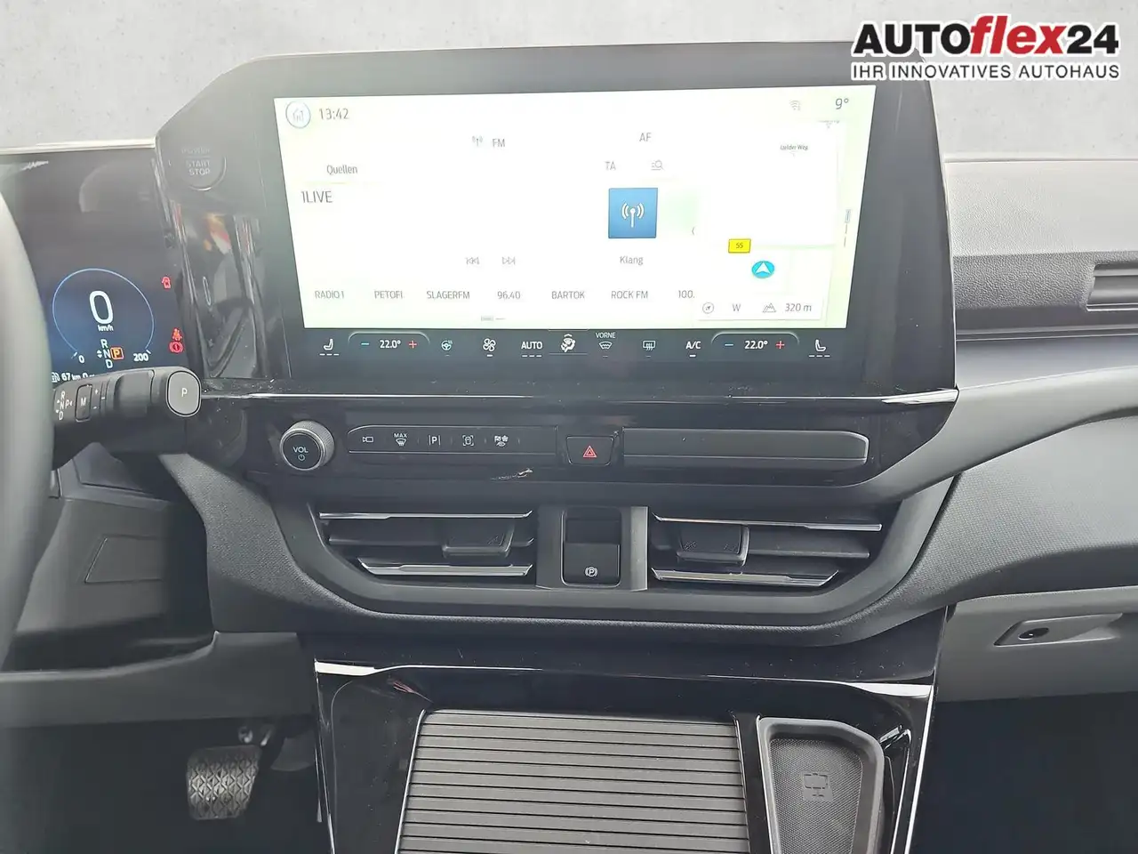 Ford Tourneo Custom 320 L2 Titanium X FWD 2.0 EB Autom AHK 125 kW (... 11