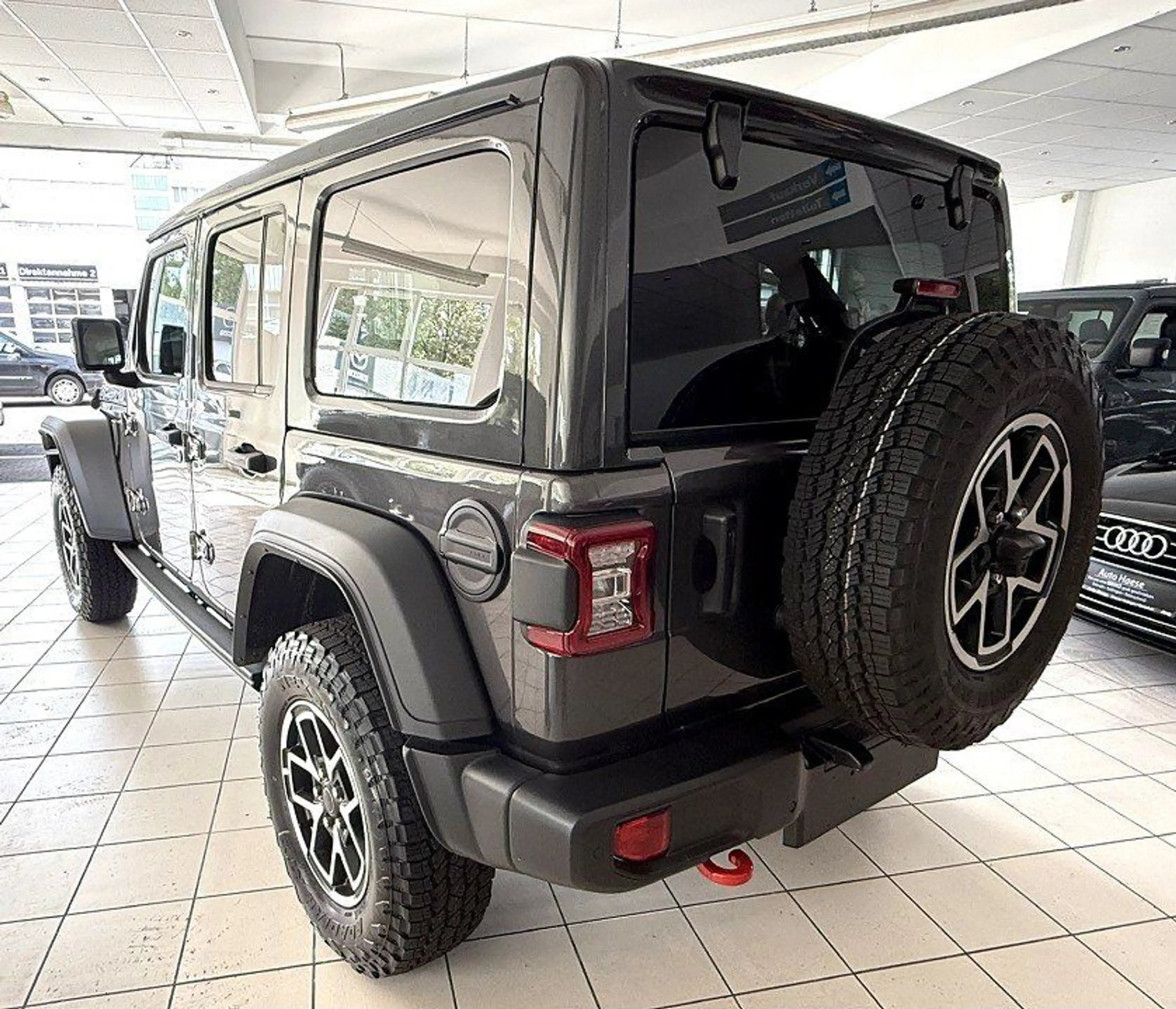 Jeep Wrangler Unlimited 2.0 272PS Rubicon MY25 Sky-On — photo 5