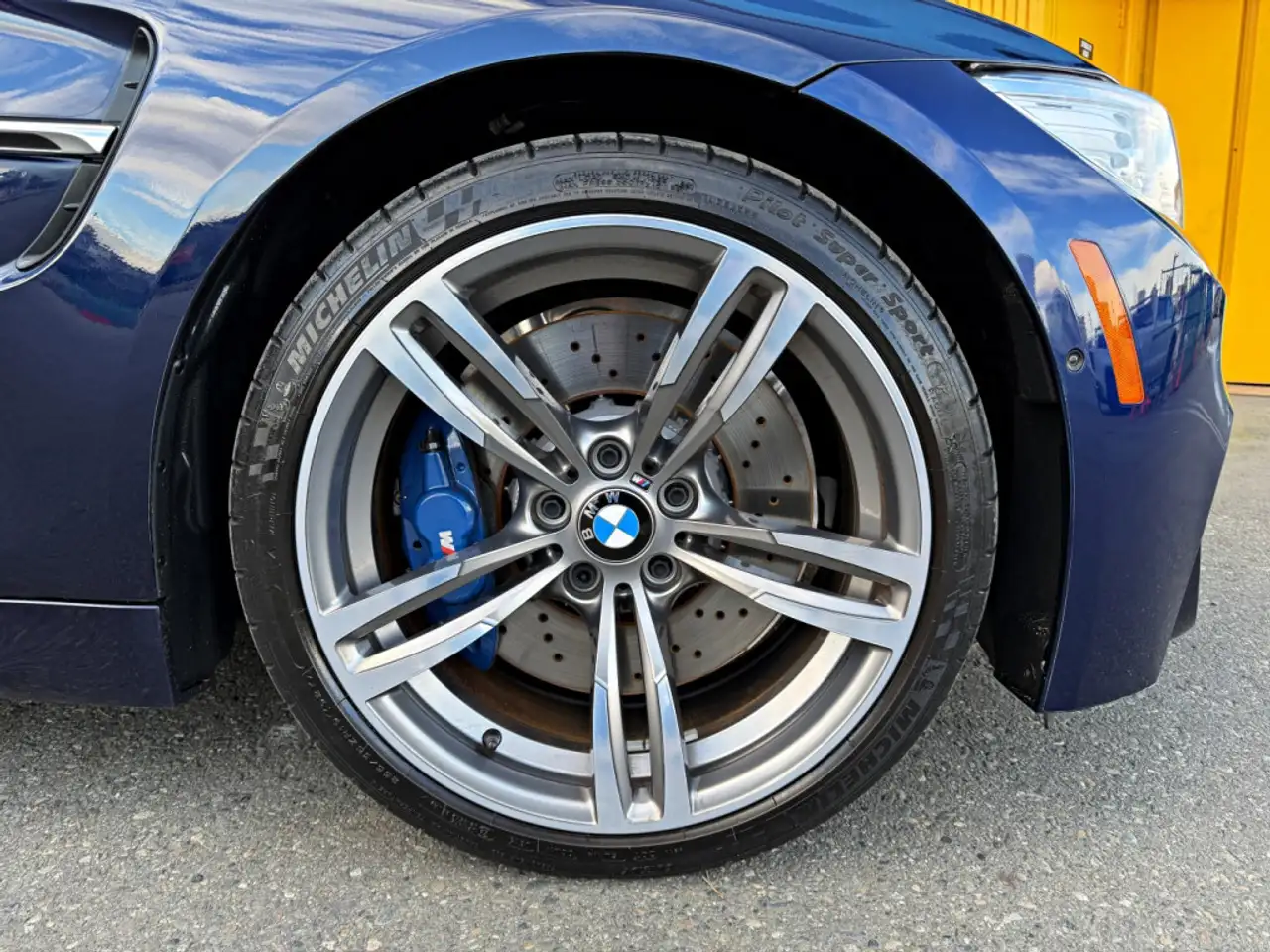 BMW M4 снимка BMW M4
