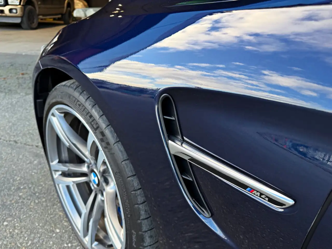 BMW M4 снимка BMW M4