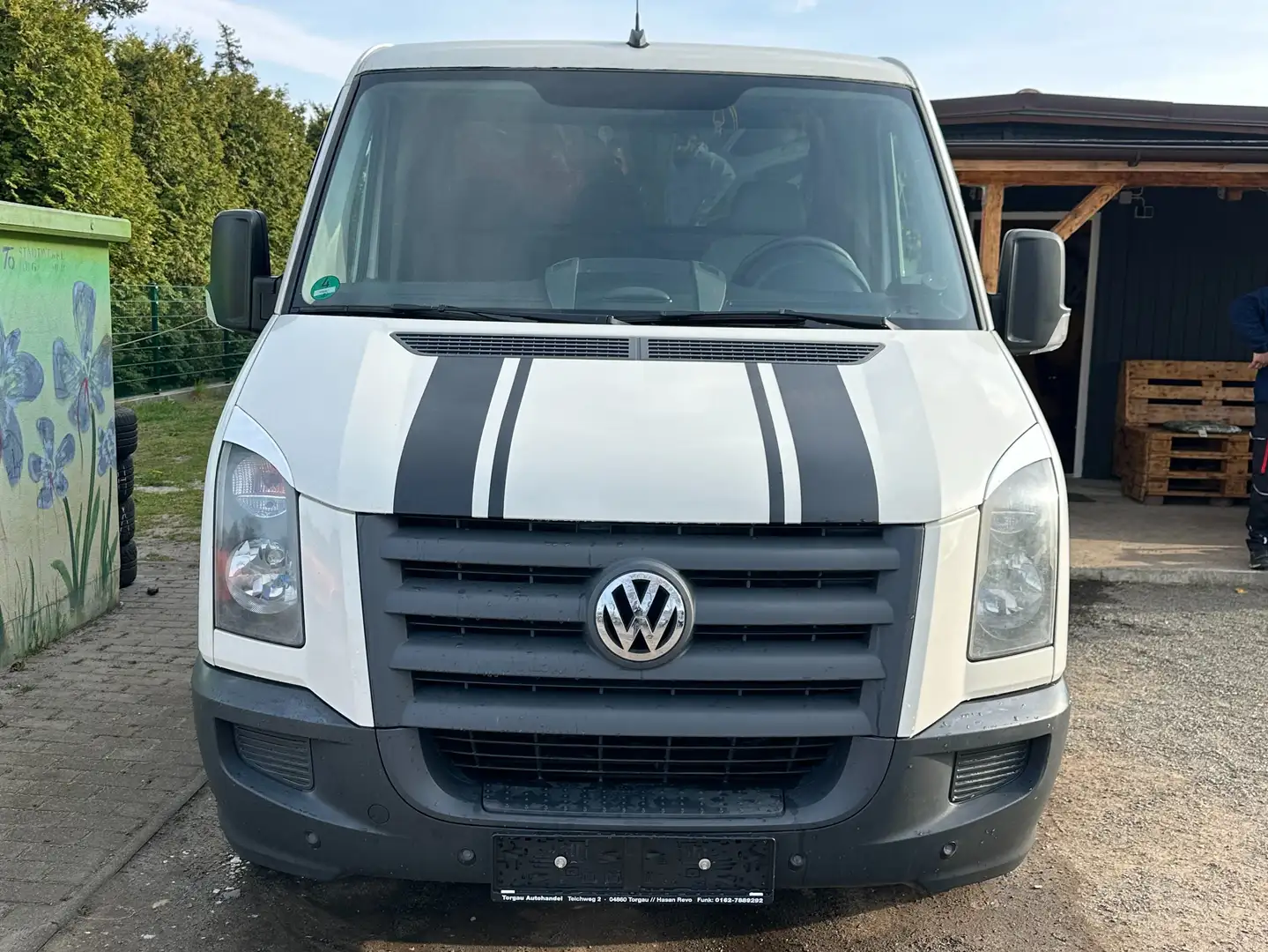 Volkswagen Crafter 35 mittel L2H1/TÜV-06-26/AHK./SHZ./KLIMA/R.K. Weiß - 2