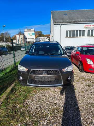 Mitsubishi Outlander 2.2 DI-D 4WD TC-SST Motion