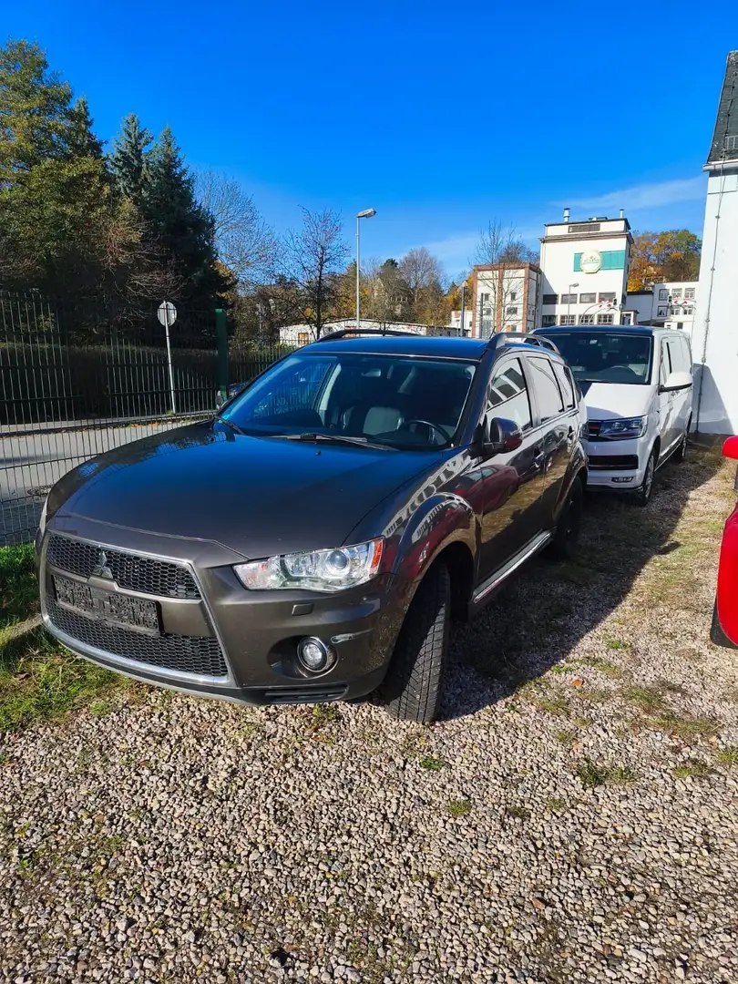Mitsubishi Outlander 2.2 DI-D 4WD TC-SST Motion Braun - 1